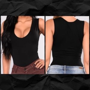 Sleeveless v-neck bodysuit